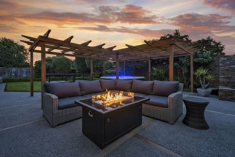 Photo of property in 18 Lochmore Street, Bishopdale, Christchurch, 8051