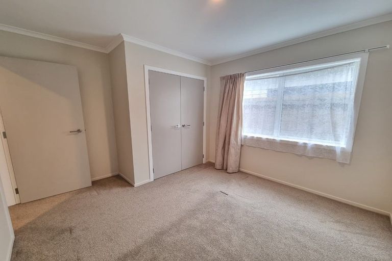 Photo of property in 21 Te Toru Street, Taita, Lower Hutt, 5011