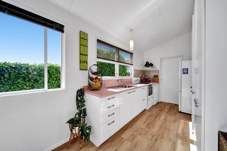 Photo of property in 509 Devon Street West, Blagdon, New Plymouth, 4310