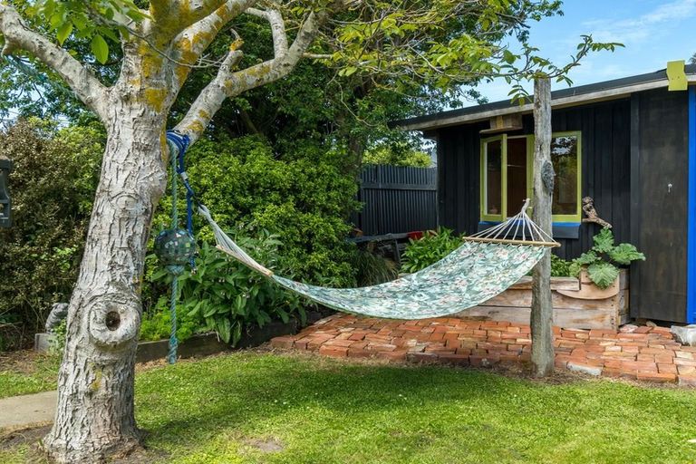 Photo of property in 152 Beach Street, Waikouaiti, 9510