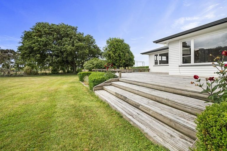 Photo of property in 55 Hansens Line, Newbury, Palmerston North, 4475