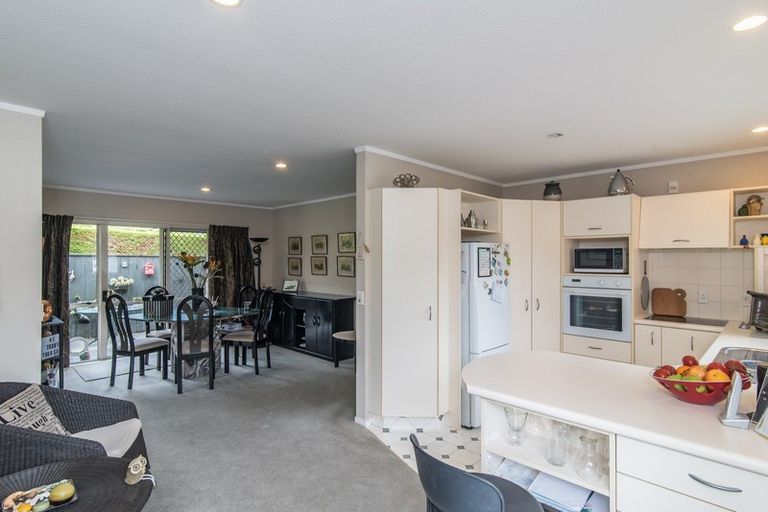 Photo of property in 166a Raumati Road, Raumati Beach, Paraparaumu, 5032