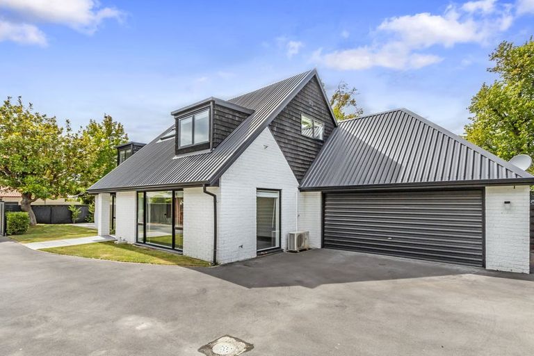 Photo of property in 2/23 Hamilton Avenue, Ilam, Christchurch, 8041