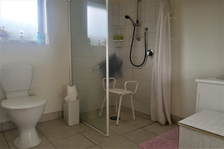 Photo of property in 258a Breezes Road, Aranui, Christchurch, 8061