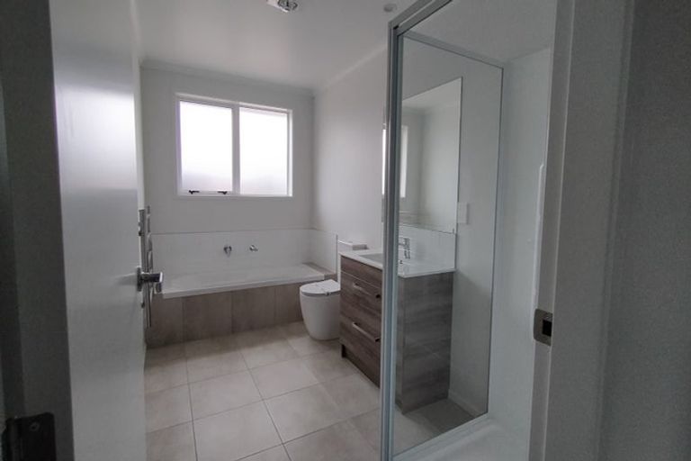 Photo of property in 4 Pioneer Crescent, Omokoroa, 3114