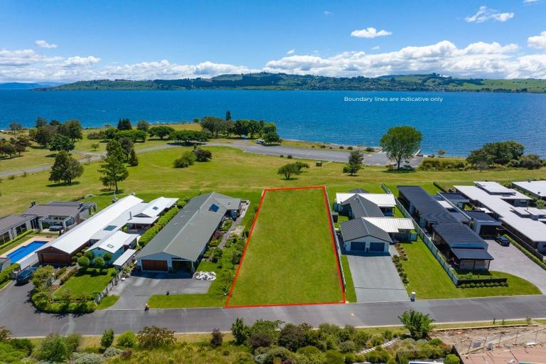 Photo of property in 30 Kuiwai Drive, Rainbow Point, Taupo, 3330