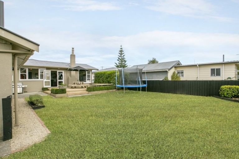 Photo of property in 14 Fergusson Street, Solway, Masterton, 5810