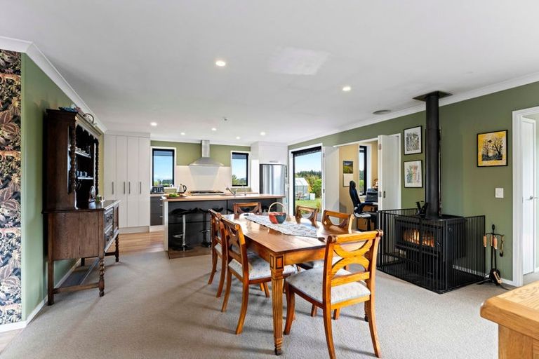 Photo of property in 500 Kinloch Road, Kinloch, Taupo, 3377