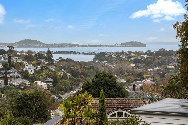 Photo of property in 4/14 Portland Road, Remuera, Auckland, 1050