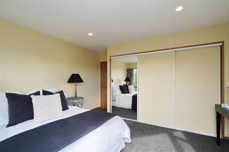 Photo of property in 3/96 Wainui Street, Riccarton, Christchurch, 8041