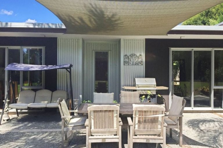 Photo of property in 130 Waipapa Road West, Waipapa, Kerikeri, 0295