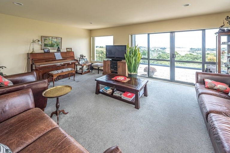 Photo of property in 26 Tower Crescent, Durie Hill, Whanganui, 4500