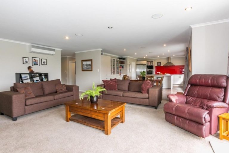 Photo of property in 3 Matapiro Road, Crownthorpe, Hastings, 4179