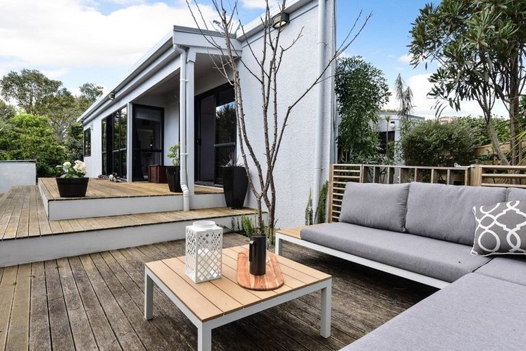 Photo of property in 102b Pembroke Street, Hamilton Lake, Hamilton, 3204