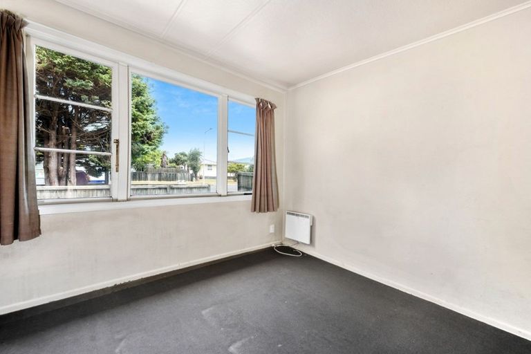 Photo of property in 17 Mcintyre Avenue, Fenton Park, Rotorua, 3010