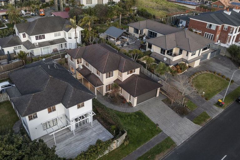 Photo of property in 46 Westerham Drive, Dannemora, Auckland, 2016