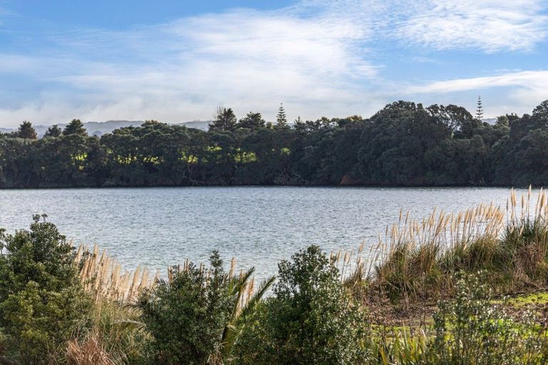 Photo of property in 15b Goble Road, Clarks Beach, Pukekohe, 2679