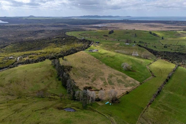 Photo of property in 164 Tahanga Road, Lake Ohia, 0483
