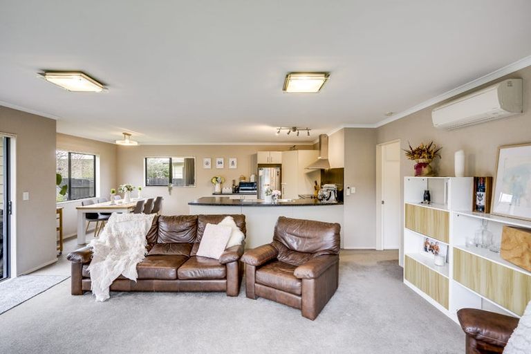Photo of property in 57b O'dowd Road, Taradale, Napier, 4112