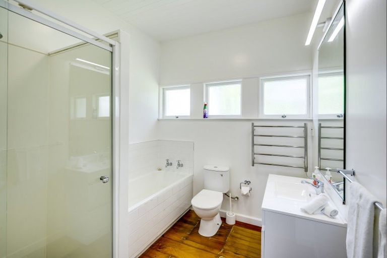 Photo of property in 59 York Road, Longlands, Hastings, 4120