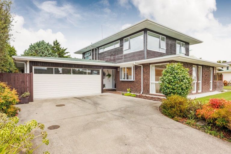Photo of property in 4 Anaru Place, Awapuni, Palmerston North, 4412