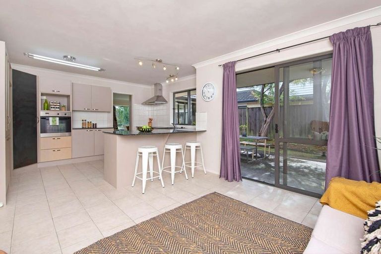 Photo of property in 24 Baltersan Drive, Flat Bush, Auckland, 2016