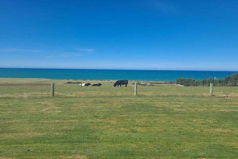 Photo of property in 583 Coast Road, Toko Mouth, Kaitangata, 9282
