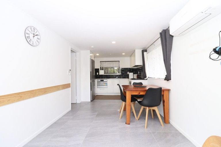 Photo of property in 71 Casuarina Road, Half Moon Bay, Auckland, 2012