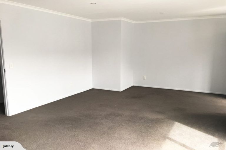 Photo of property in 3b Scotland Place, Hillcrest, Hamilton, 3216