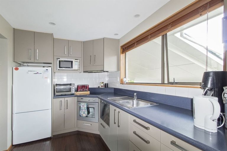 Photo of property in 19 Queen Street, Pareora, 7912