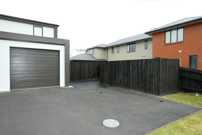 Photo of property in 1/447 Barbadoes Street, Edgeware, Christchurch, 8013