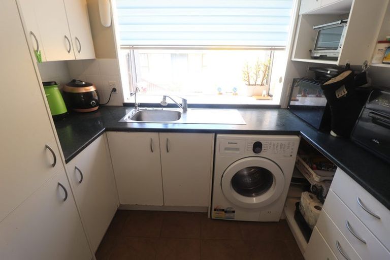 Photo of property in 1/139 Spinella Drive, Bayview, Auckland, 0629