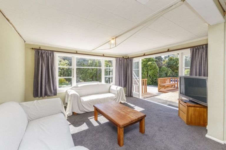 Photo of property in 52 James Road, Halcombe, Feilding, 4779