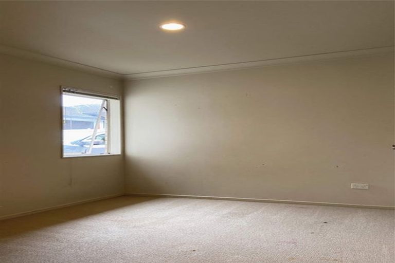 Photo of property in 4/10 Ridge Road, Howick, Auckland, 2014