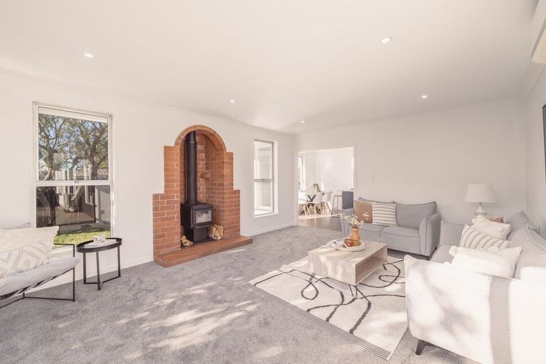 Photo of property in 3 Banks Place, Rangiora, 7400