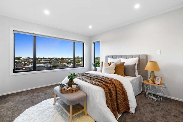 Photo of property in 1/40 Rose Berry Crescent, Flagstaff, Hamilton, 3210