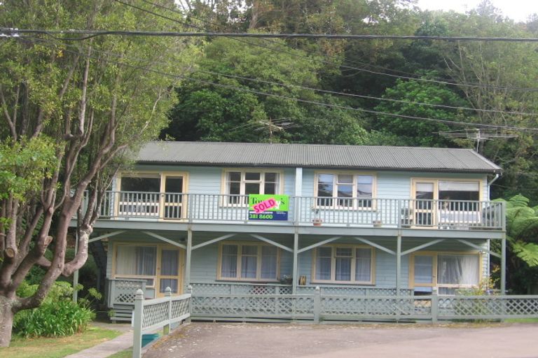 Photo of property in 2/62 Simla Crescent, Khandallah, Wellington, 6035