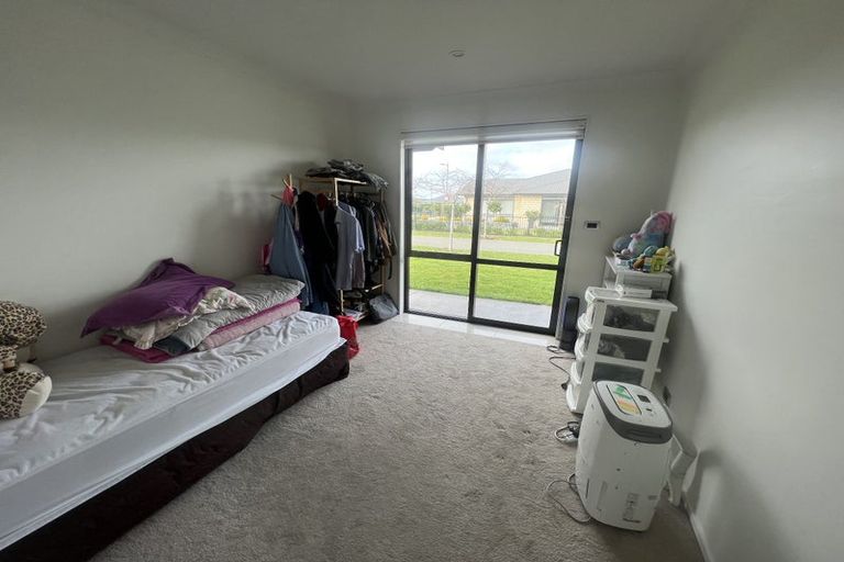 Photo of property in 2 Endurance Lane, Wigram, Christchurch, 8025
