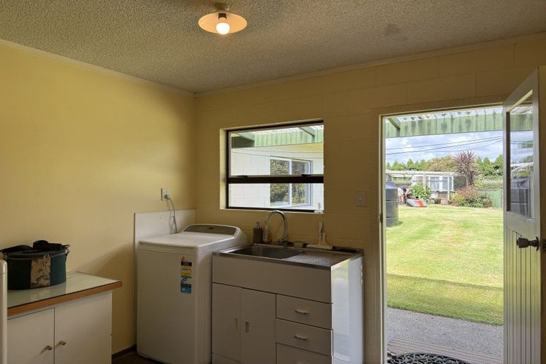Photo of property in 7 Joll Street, Waitara, 4383