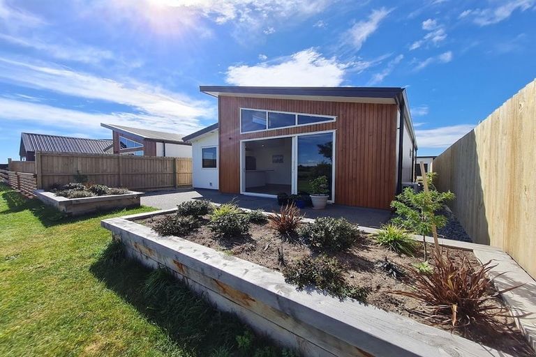 Photo of property in 31 Dow Square, Wigram, Christchurch, 8025