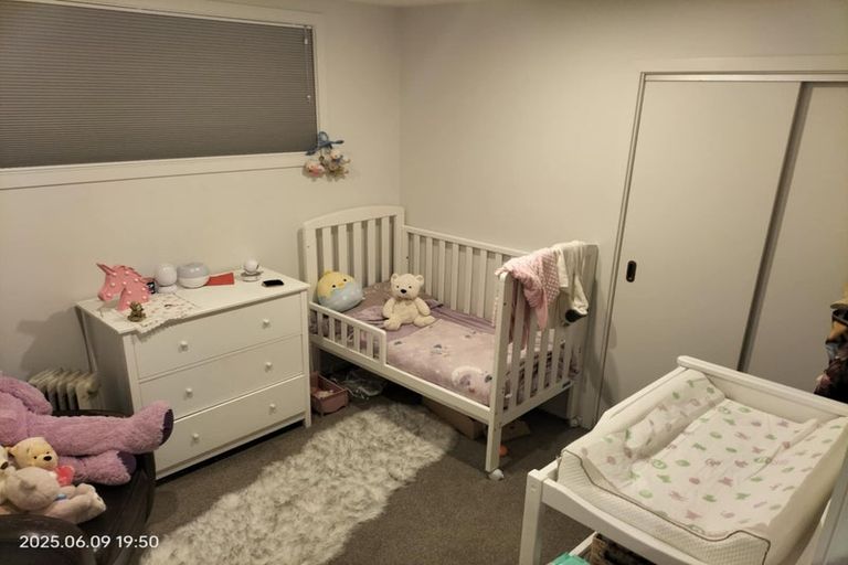 Photo of property in 16 Lochy Road, Fernhill, Queenstown, 9300