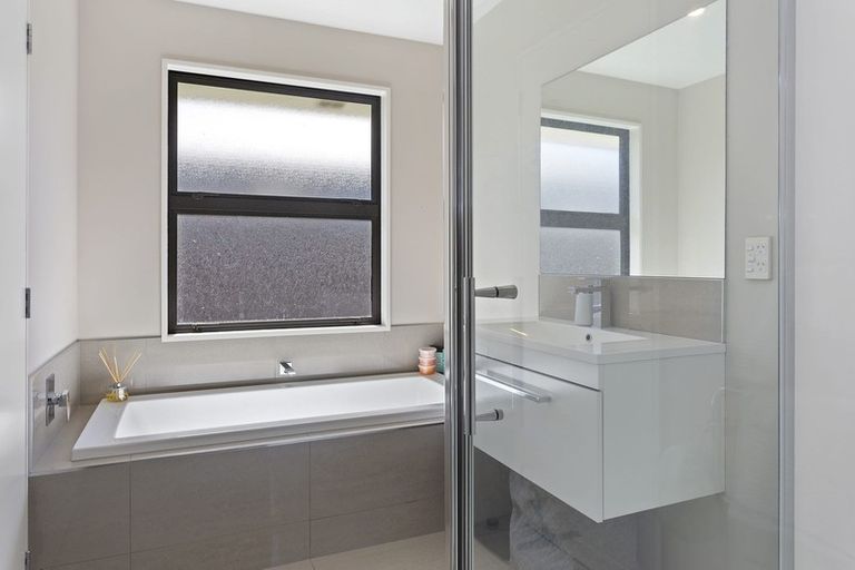 Photo of property in 7 Robalan Close, Halswell, Christchurch, 8025