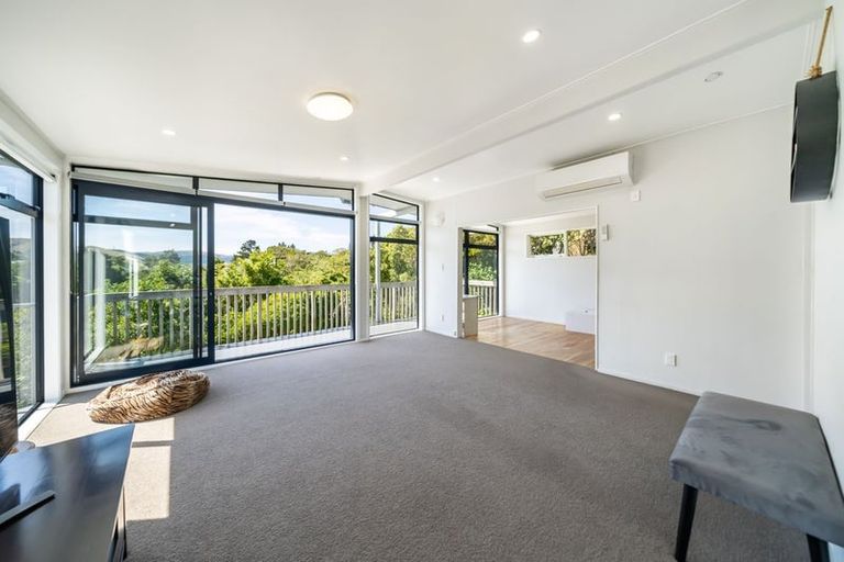 Photo of property in 12a Silverbirch Grove, Churton Park, Wellington, 6037