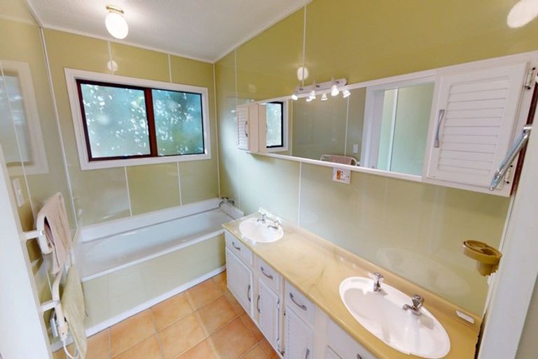 Photo of property in 16 Arataki Grove, Waitarere Beach, Levin, 5510