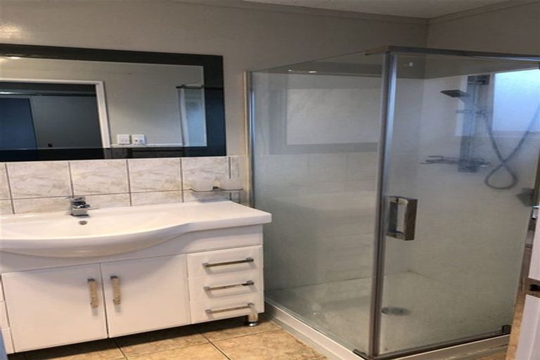 Photo of property in 33a Hamilton Road, Papatoetoe, Auckland, 2025