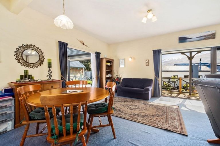 Photo of property in 143 Kent Street, Kingston, Athol, 9793