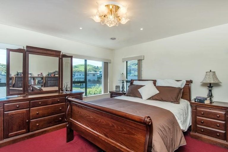 Photo of property in 6 Ashwood Street, Woodridge, Wellington, 6037