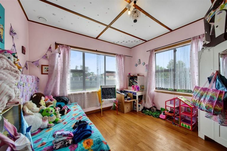 Photo of property in 68 South Road, Manaia, 4612