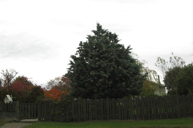 Photo of property in 100a Wilson Road, Balclutha, 9230