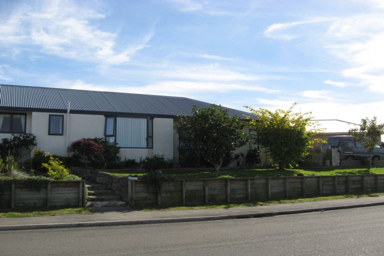 Photo of property in 11 Ellesmere Place, Oceanview, Timaru, 7910